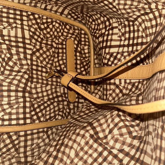 COPY - Liz Reversible Large Visetos Tote Bag - Picture 13 of 13